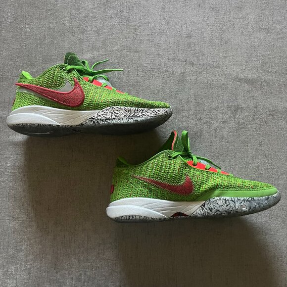 Nike Lebron 20 XX Stocking Stuffer Grinch Men Size 10 Green Apple FJ4955-300 main image 10